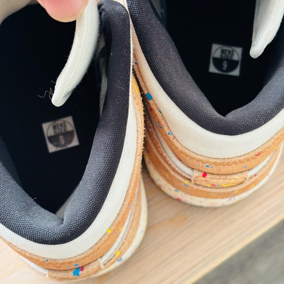 Air Jordan 1 SE Mid Brushstroke Paint Splatter - Picture 10 of 12